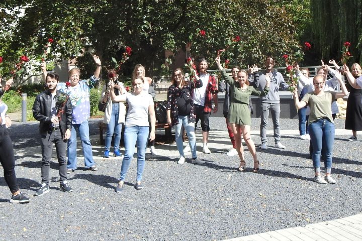 Abschlussprüfung bestanden - Familienpfleger* innen erhalten ihr wohlverdientes Abschlusszeugnis 5