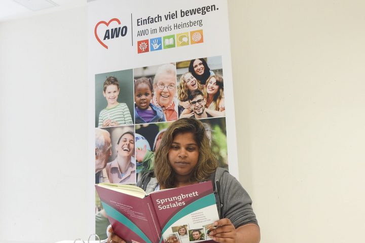 Es ist nie zu spät für eine Ausbildung - Ausbildungsstart mit 35 - Mona Nießen startet im Bereich Familienpflege durch 8