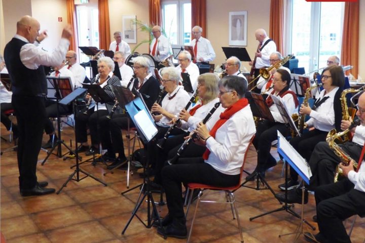 Ein musikalischer Leckerbissen im Carolus Seniorenzentrum 5