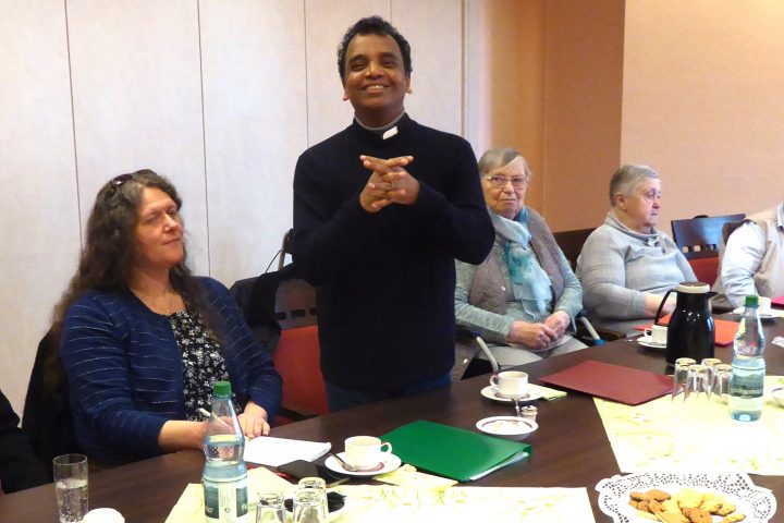 Pfarradministrator Dr. John Merit beim Antrittsbesuch 2