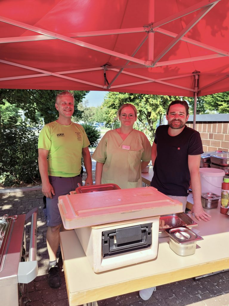 Grillfest für die Bewohner des AWO AZ Heinsberg 2