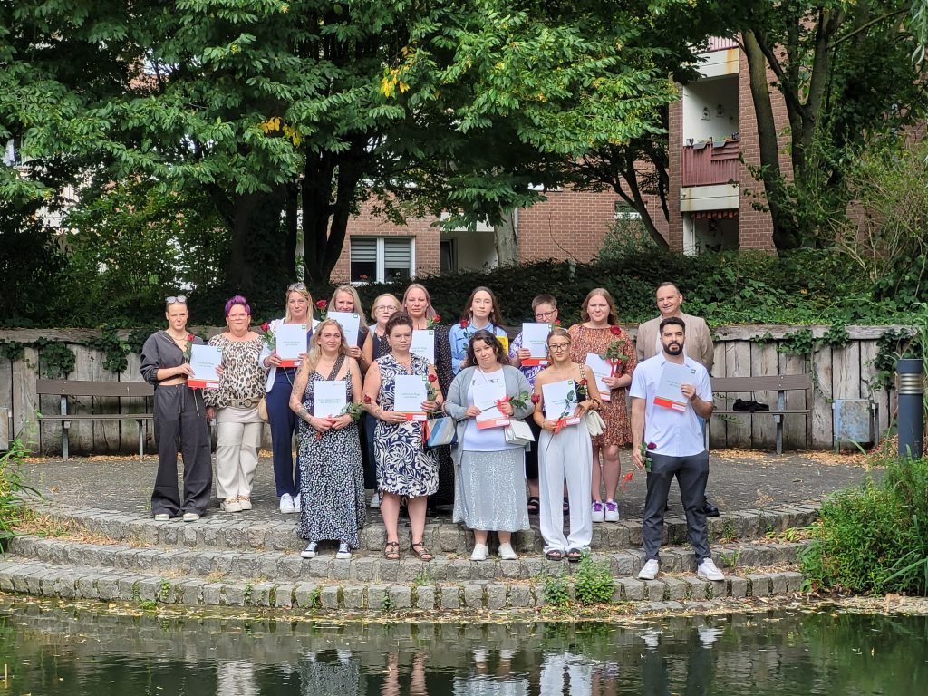 Abschied und Aufbruch im Fachseminar Familienpflege 2 Abschied und Aufbruch im Fachseminar Familienpflege 2