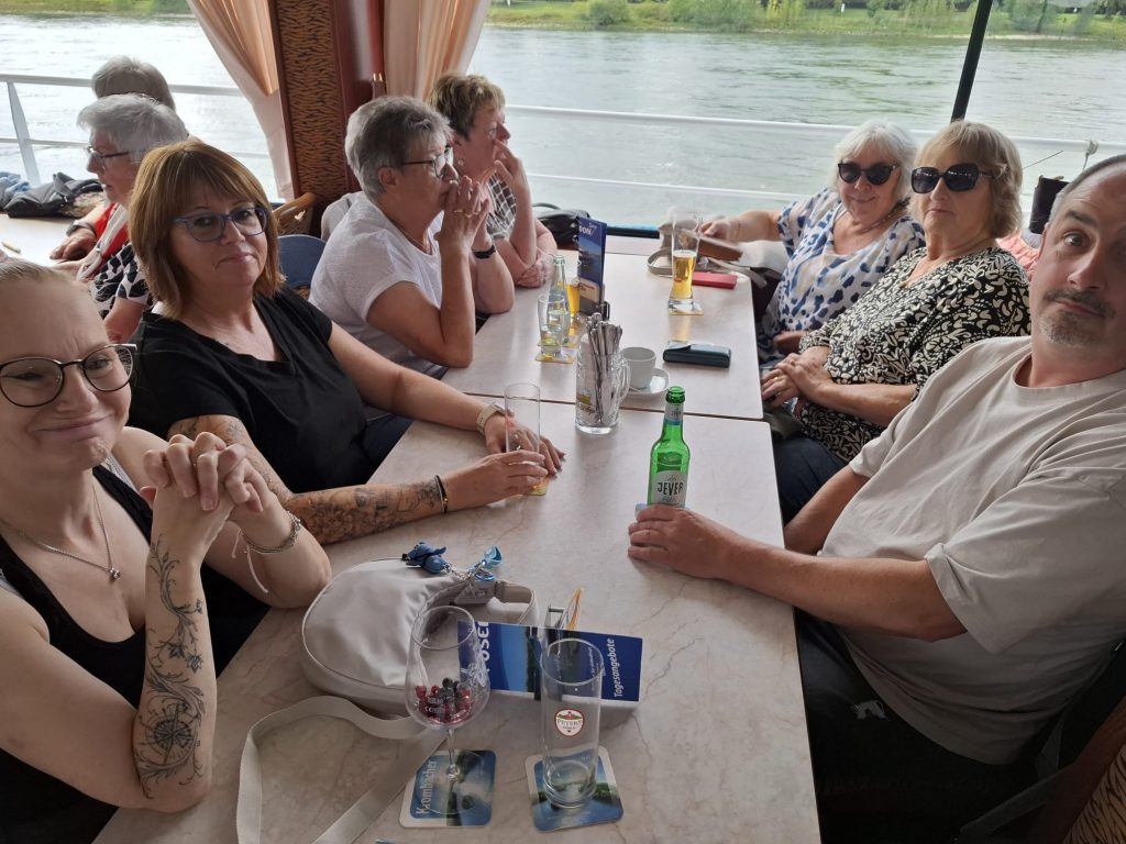 AWO Ortsverein Heinsberg-: Mit Senioren op Jöck- eine Rheinfahrt die begeistert 4