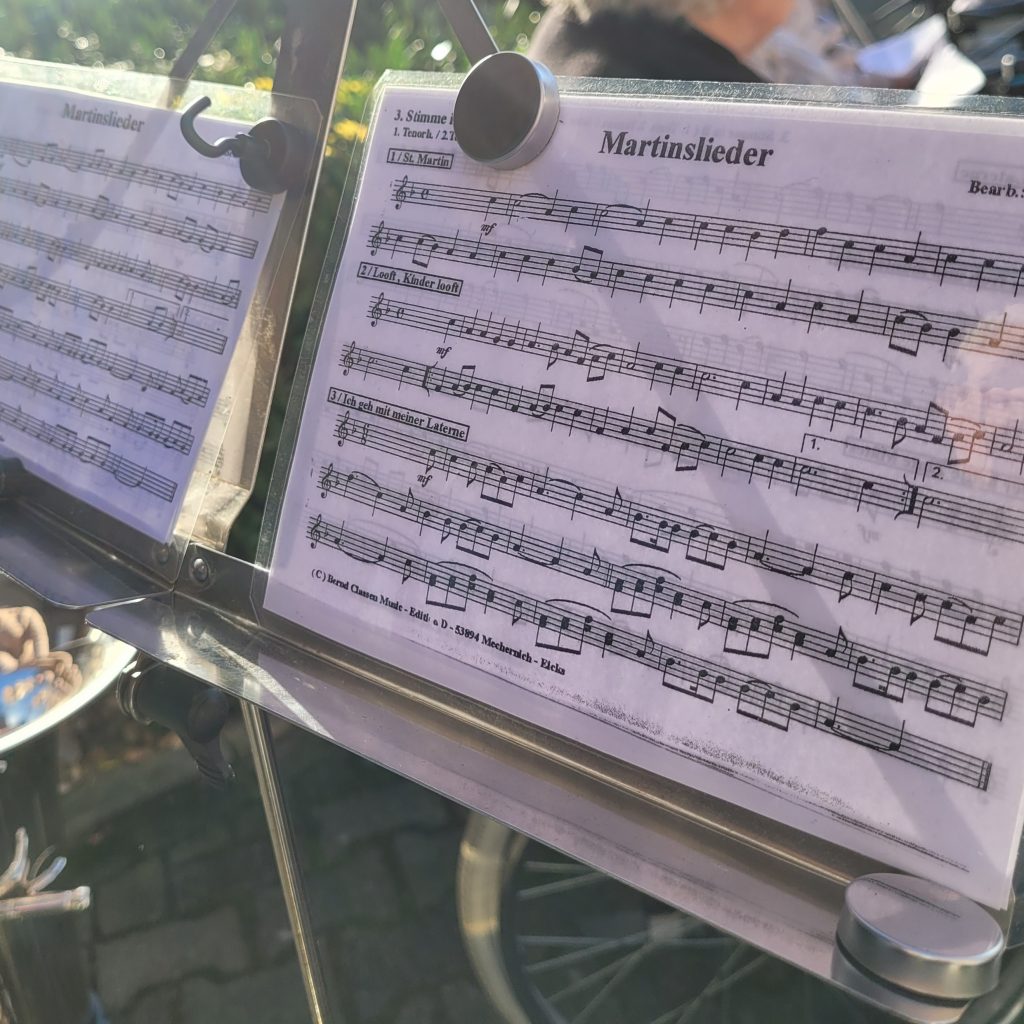 St. Martin im AWO Altenzentrum Heinsberg: Tradition, Begegnung und ein vertrautes Pferd 6