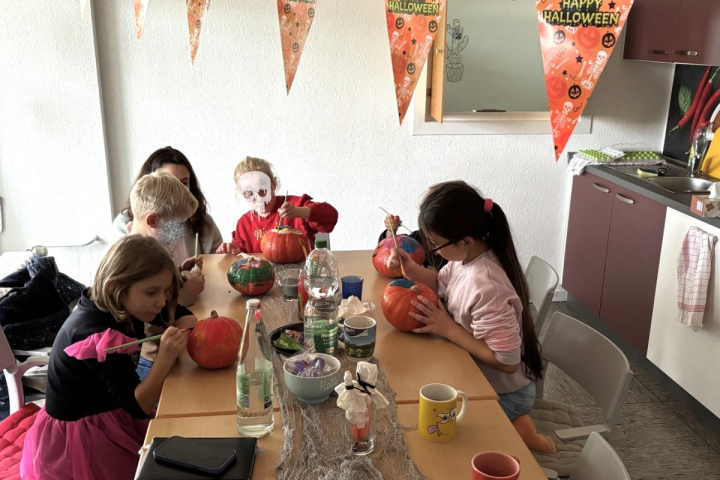 Gemeinsam kreativ – Herbst- und Halloweenaktionen der SPFH Hückelhoven 1