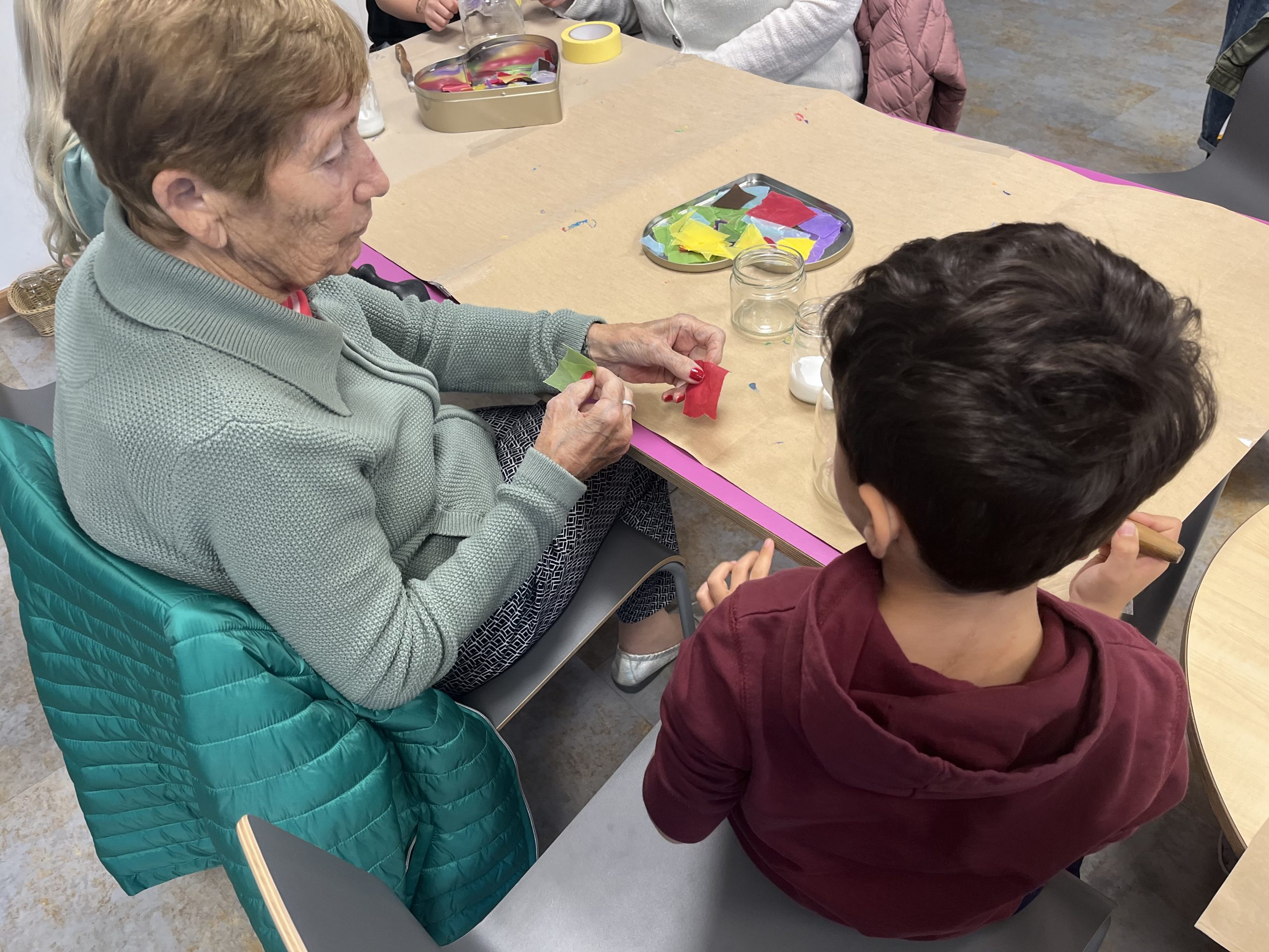 Projekt Generationentreff: Wiedersehen in der AWO Kita Carlstraße 1