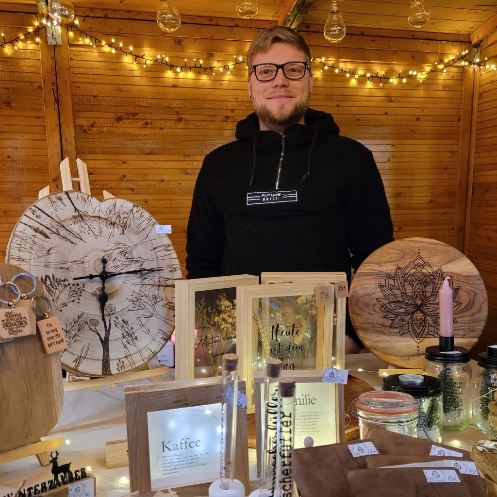 Rückblick auf den Weihnachtsmarkt in der AWO-Waschkaue 22 Rückblick auf den Weihnachtsmarkt in der AWO-Waschkaue 21