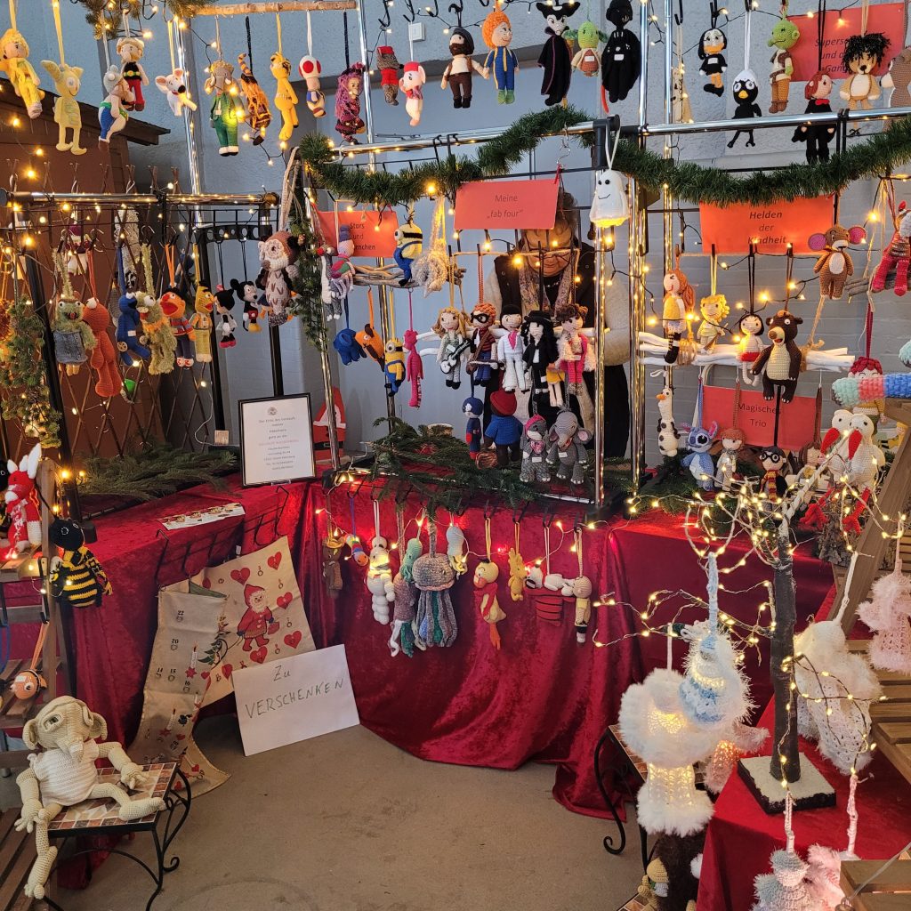 Rückblick auf den Weihnachtsmarkt in der AWO-Waschkaue 26 Rückblick auf den Weihnachtsmarkt in der AWO-Waschkaue 25