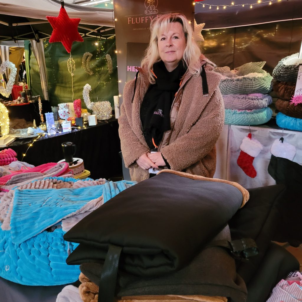 Rückblick auf den Weihnachtsmarkt in der AWO-Waschkaue 46 Rückblick auf den Weihnachtsmarkt in der AWO-Waschkaue 45
