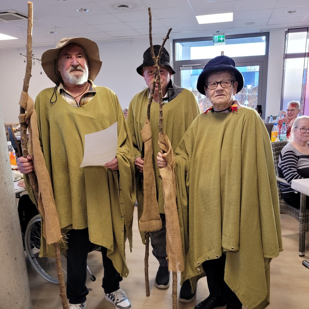 Weihnachtsfeier mit Krippenspiel in der AWO-Tagespflege Heinsberg 19 Weihnachtsfeier mit Krippenspiel in der AWO-Tagespflege Heinsberg 19