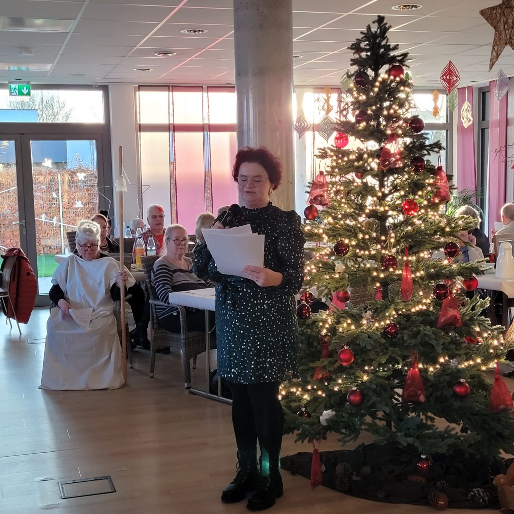 Weihnachtsfeier mit Krippenspiel in der AWO-Tagespflege Heinsberg 21 Weihnachtsfeier mit Krippenspiel in der AWO-Tagespflege Heinsberg 21