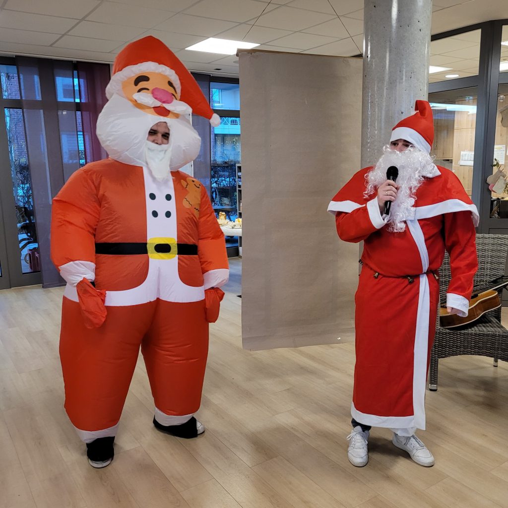 Weihnachtsfeier mit Krippenspiel in der AWO-Tagespflege Heinsberg 26 Weihnachtsfeier mit Krippenspiel in der AWO-Tagespflege Heinsberg 26