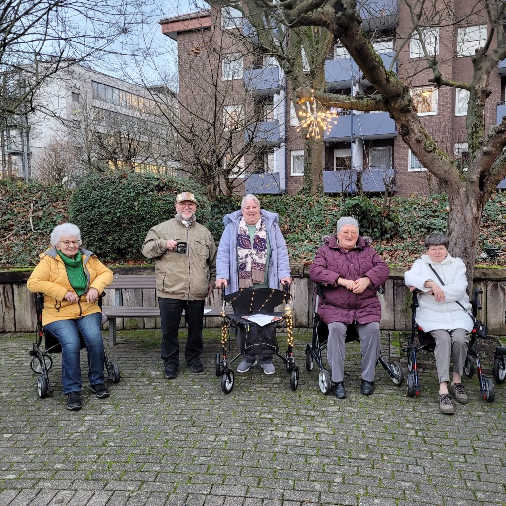 Vorweihnachtliches Singen im AWO-Park Heinsberg 10 Vorweihnachtliches Singen im AWO-Park Heinsberg 10