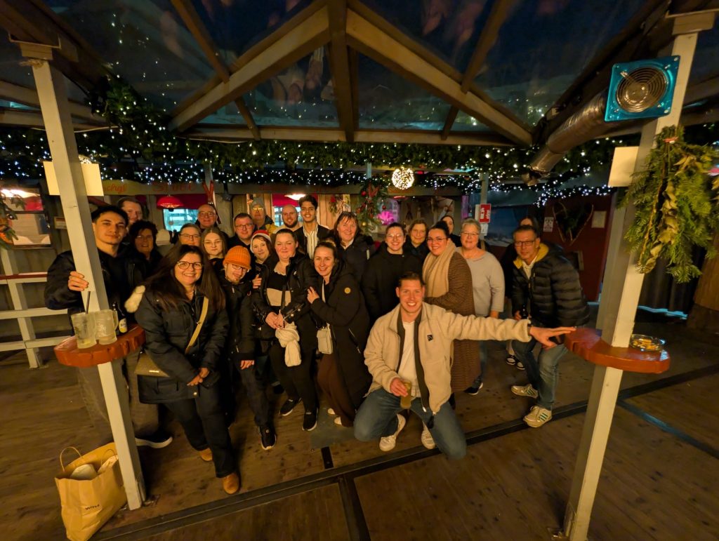 Azubi Weihnachtsfeier der AWO Pflege auf dem Heinsberger Weihnachtsmarkt 2