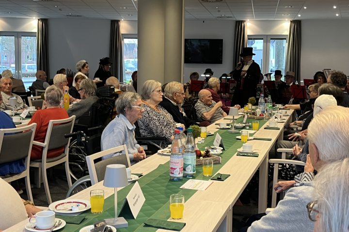 Weihnachtsfeier im AWO Carolus Seniorenzentrum 4