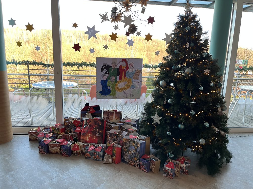 Heiligabend im AWO CSZ- Besinnliche Stunden in Gemeinschaft 4