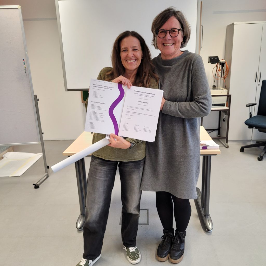 Zertifikatsübergabe „Leitungswerkstatt“ – Führung im offenen Ganztag professionell weitergedacht 4