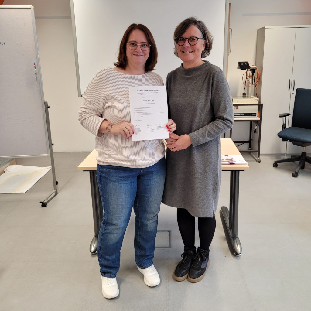 Zertifikatsübergabe „Leitungswerkstatt“ – Führung im offenen Ganztag professionell weitergedacht 12