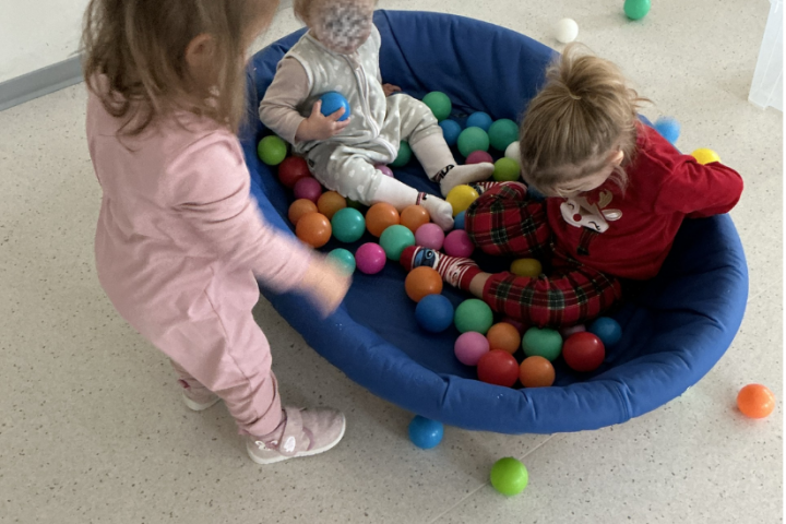 Pyjamaparty zum Jahresende in der AWO Kita Lütticher Straße 3