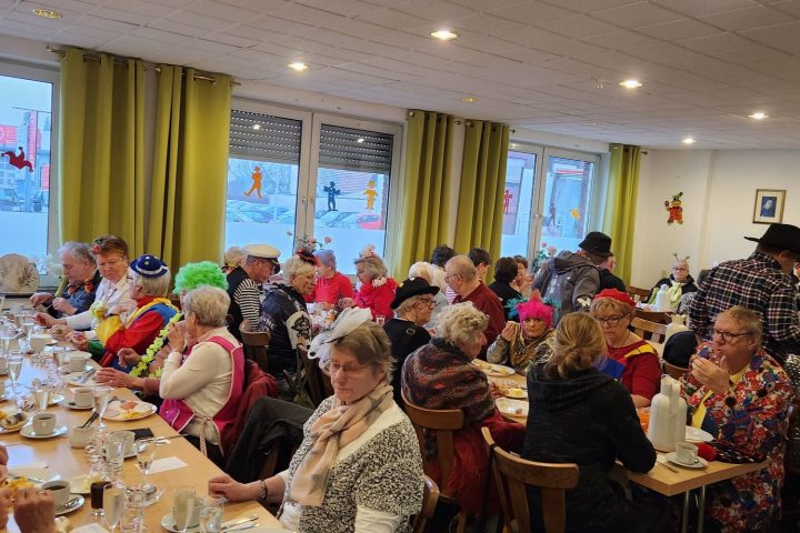 Altweiberfrühstück beim AWO Ortsverein Boscheln – Ein Hoch auf das Vereinsleben 2