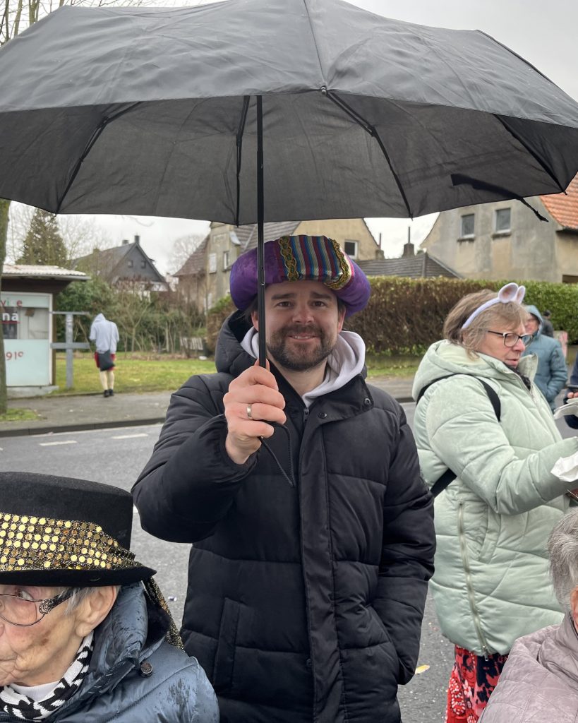 AWO Gemeinsam zum Rosenmontagszug nach Übach-Palenberg 4