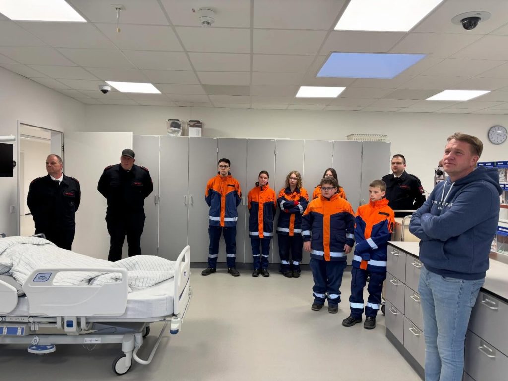 Engagement vor Ort: Institut für Pflege und Soziales (IPS) unterstützt Nachwuchs der Feuerwehr 2