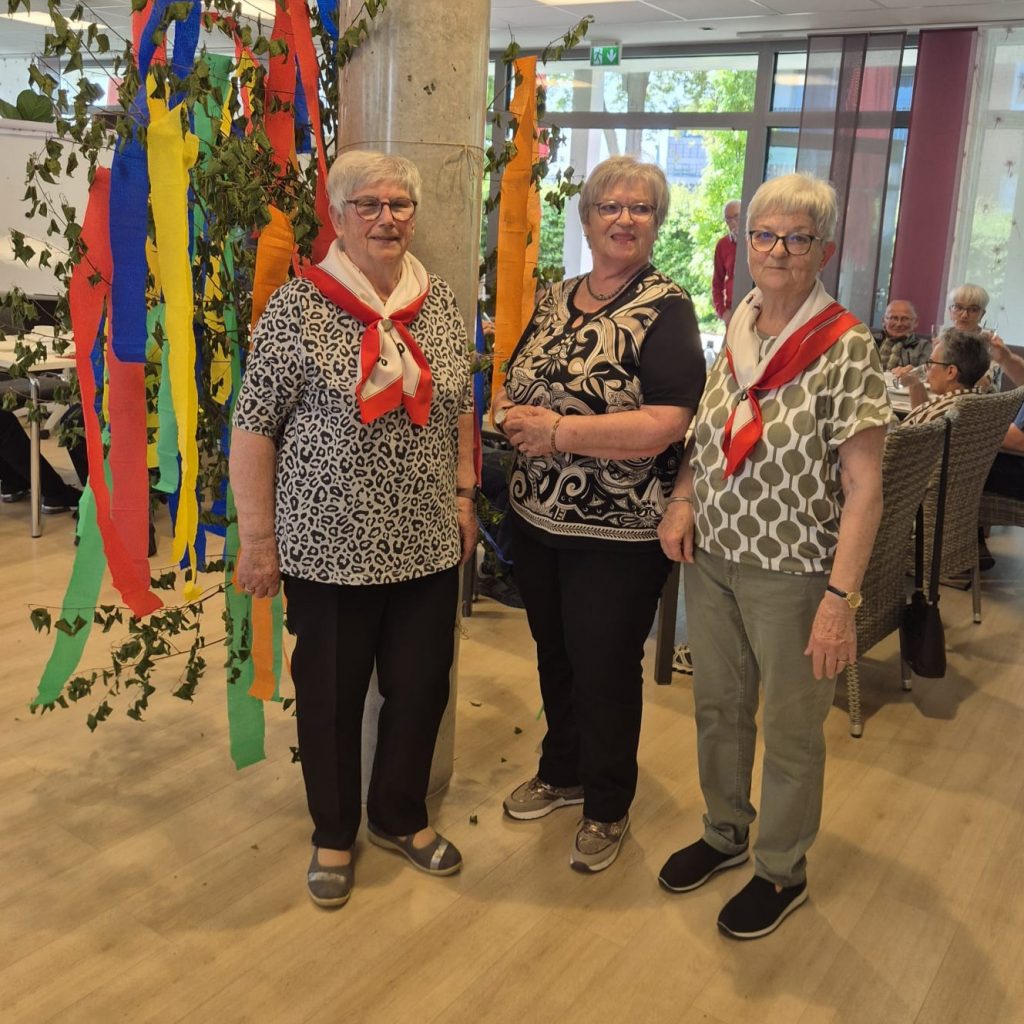 Muttertagscafe voller Herzlichkeit und Anerkennung beim AWO Ortsverein Heinsberg 2