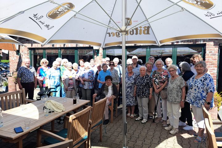Gemütlicher Kaffee-Klatsch des AWO Ortsvereins Wegberg im Bauerncafé Jacobs 1