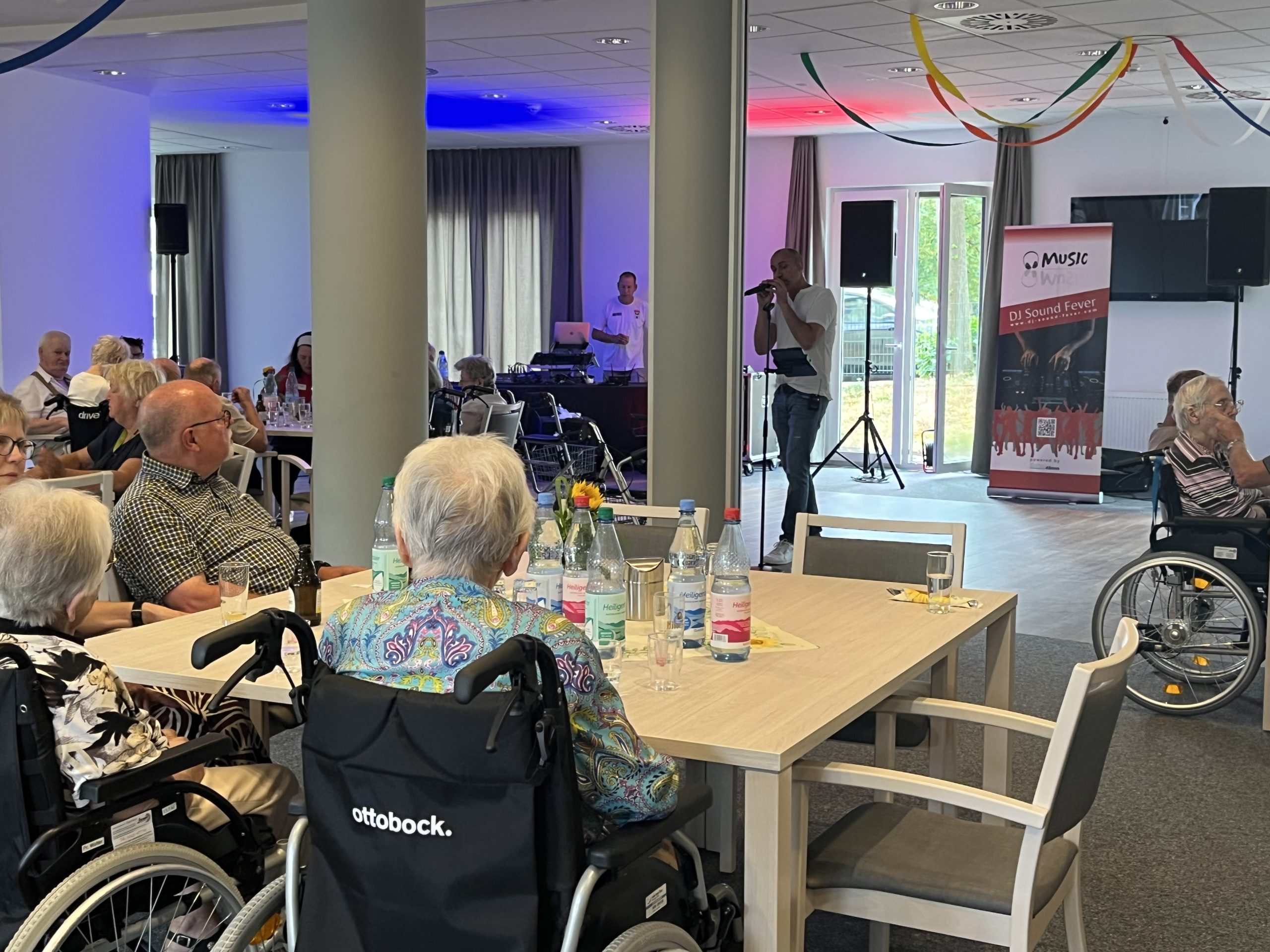 Grillfest im AWO Carolus Seniorenzentrum 1